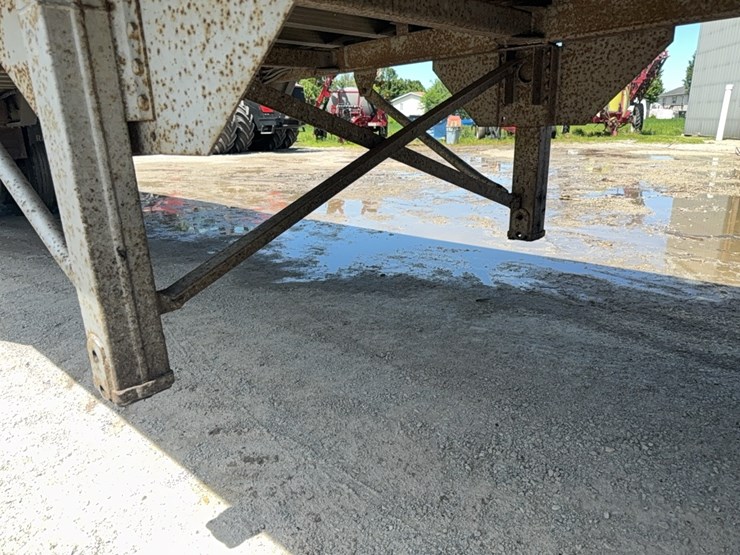 1990-39'-east-aluminum-dump-trailer-image-12