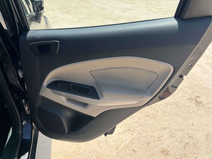 2019-ford-ecosport-4-door-suv-(126,422-miles)-image-16