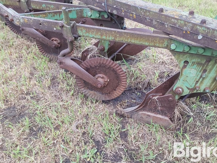 john-deere-2-image-13