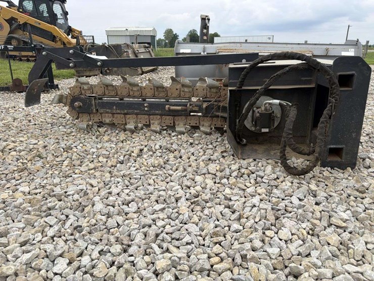 2023-wolverine-tcr-12-48h-skid-steer-trencher-image-4
