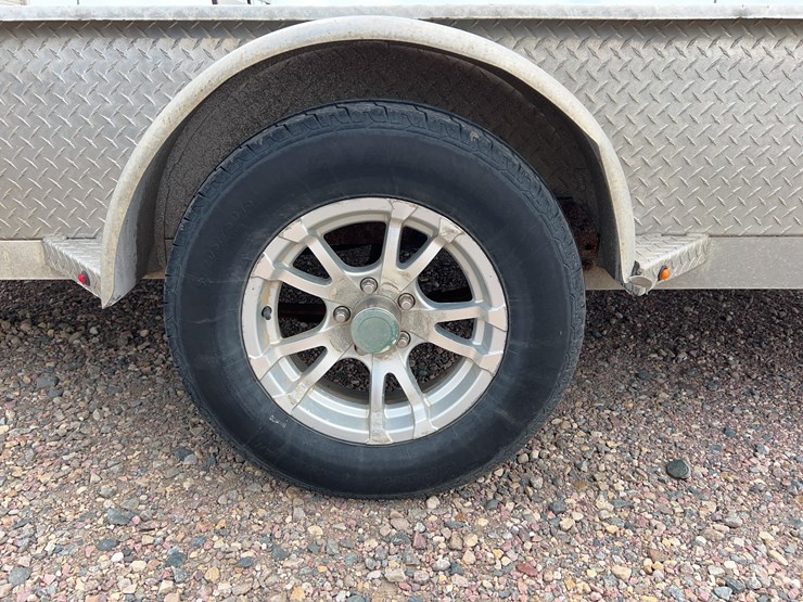 2019-h&h-aluminum-utility-trailer-image-8