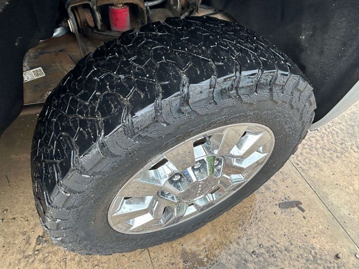 2019-gmc-2500-image-13