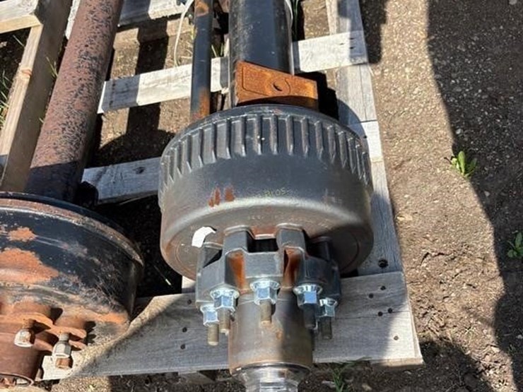 64"-axle-image-7