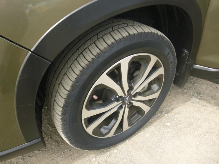 2023-subaru-forester-image-13