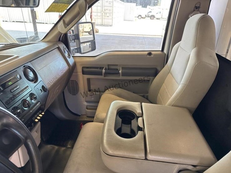 2008-ford-f350-image-25