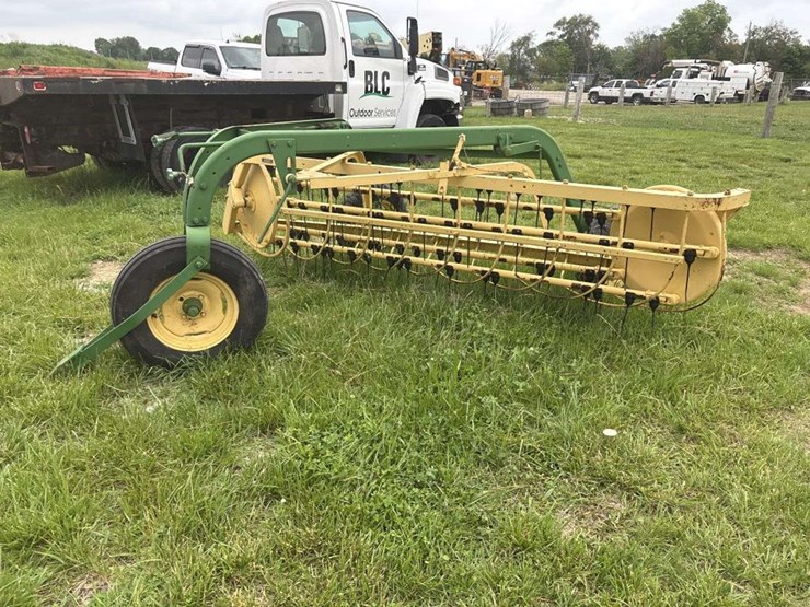 john-deere-10ft-hay-rake-image-2