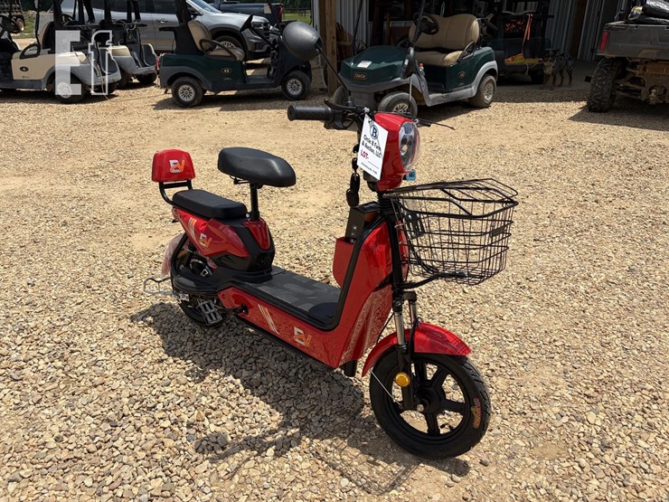 2026-red-electric-moped-image-2