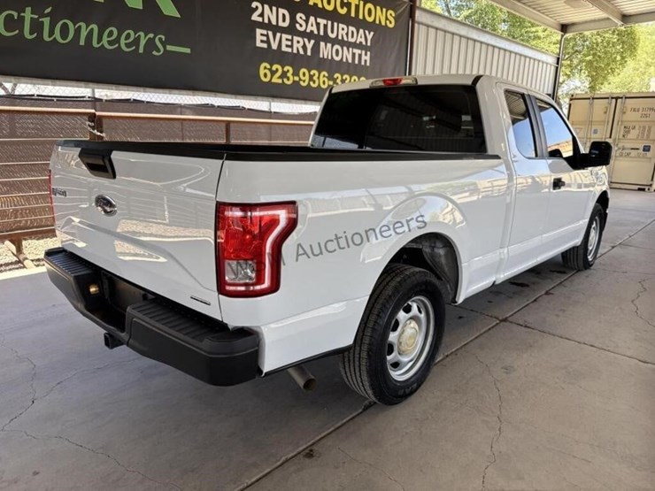2016-ford-f150-image-8