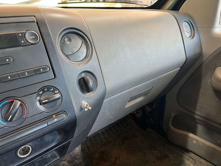2008-ford-f150-image-19