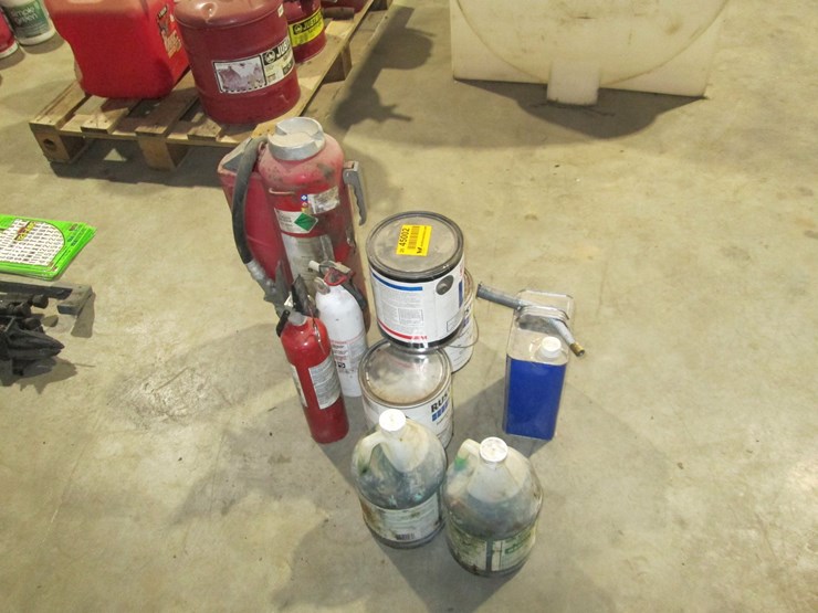 #45002-•-lot-of-misc-paint-&-cleaner-inv#45002-image-3