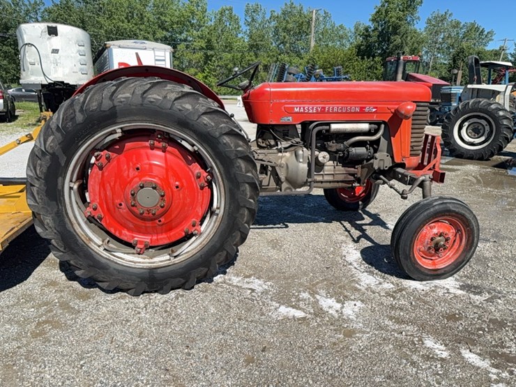 massey-ferguson-65-image-10