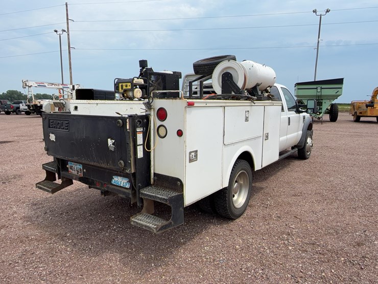 ford-service-truck-image-5