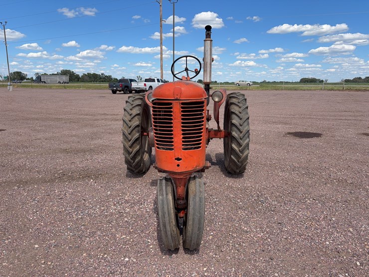 1951-j.i-case-tractor-image-2