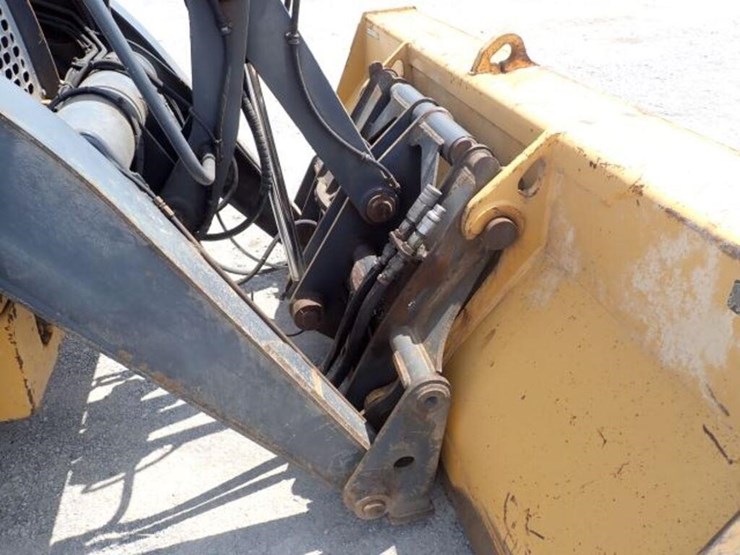 2009-deere-310sj-image-48