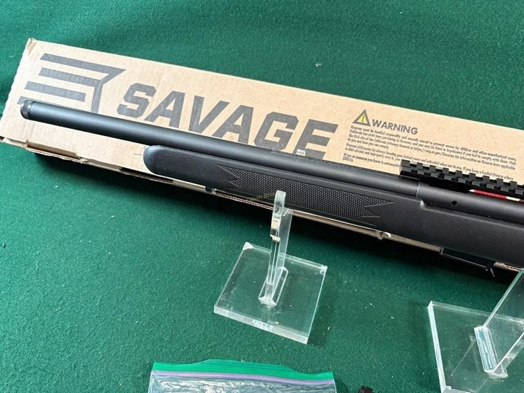 nib-savage-mdl.93-22-wmr-rifle-image-14