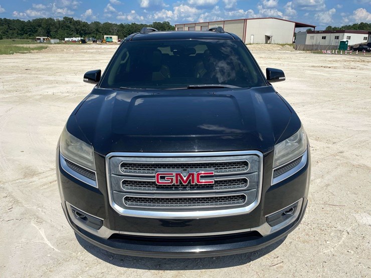 2016-gmc-acadia-image-5