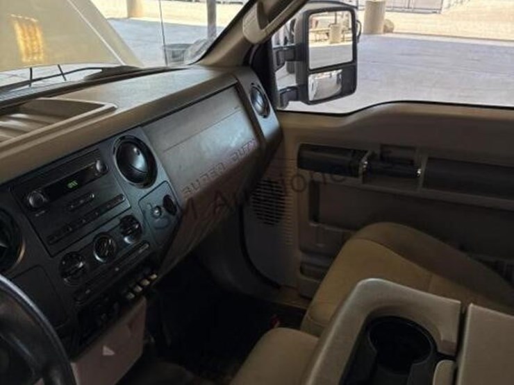 2008-ford-f350-image-26