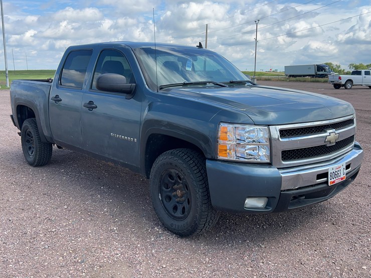 2009-chevrolet-silverado-1500-image-2