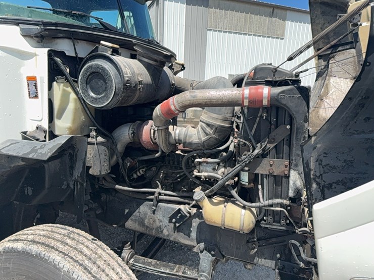 1993-mack-ch613-image-30