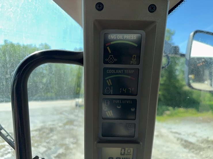 2004-case-ih-mx230-image-44