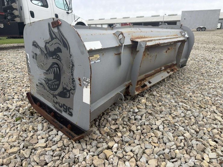 buyers-8-ft-snow-pusher-image-4