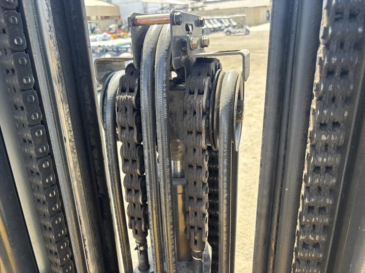 2015-caterpillar-2c6500-image-15