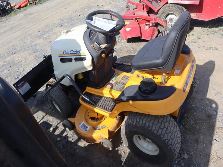 cub-cadet-lt1042-image-5