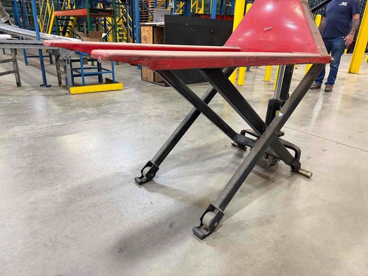 manual-pallet-jack-image-4