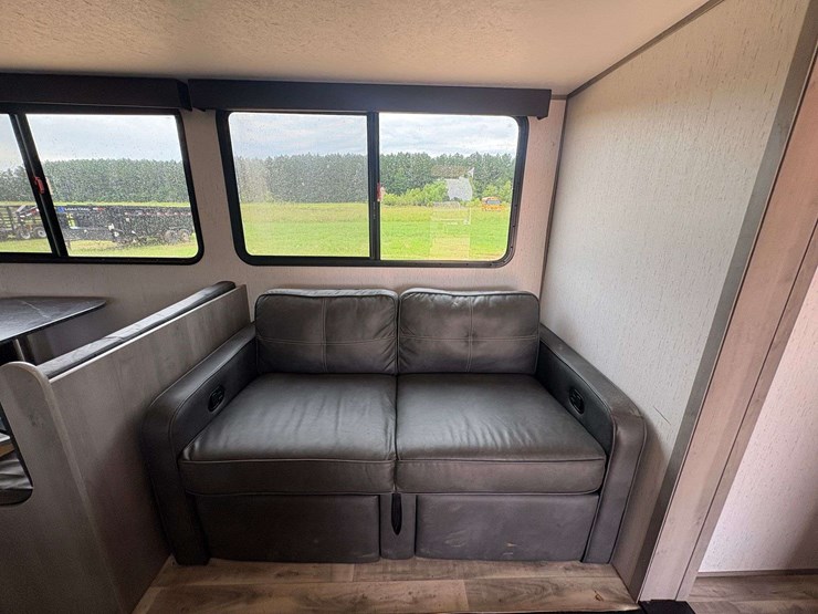 2021-keystone-kodiak-se-travel-trailer-image-19