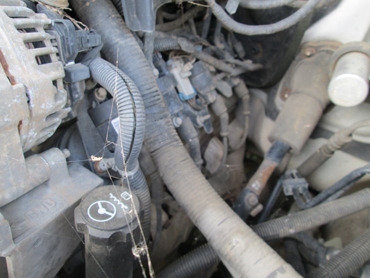 2013-gmc-2500hd-image-27