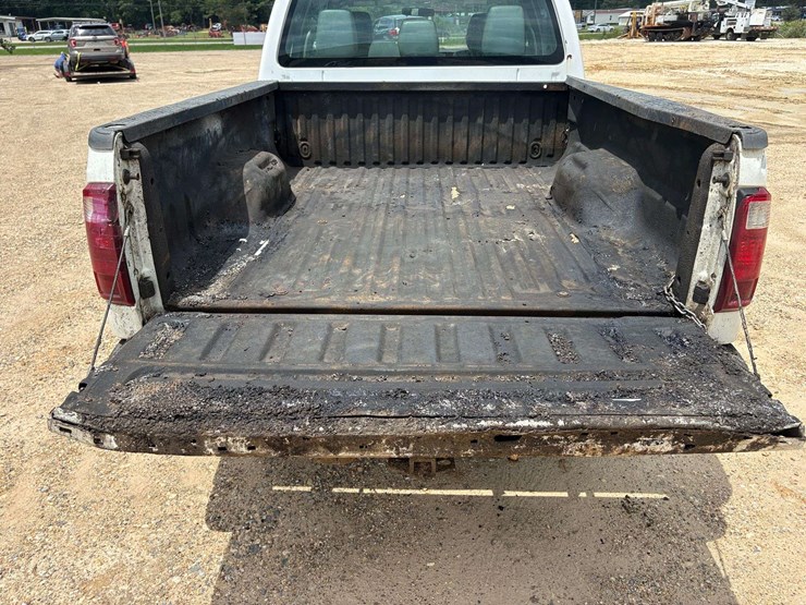 2012-ford-f350-image-19