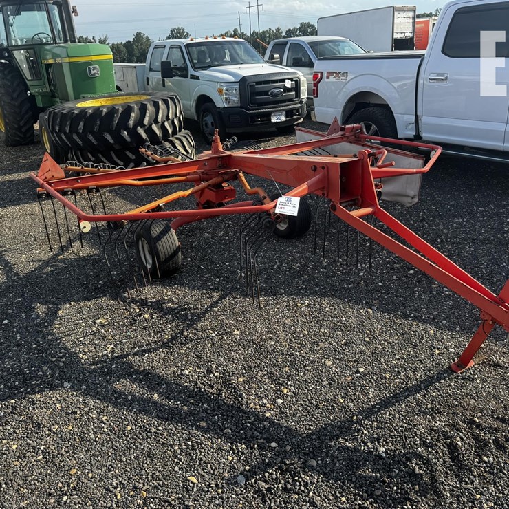 KUHN GA3200GT