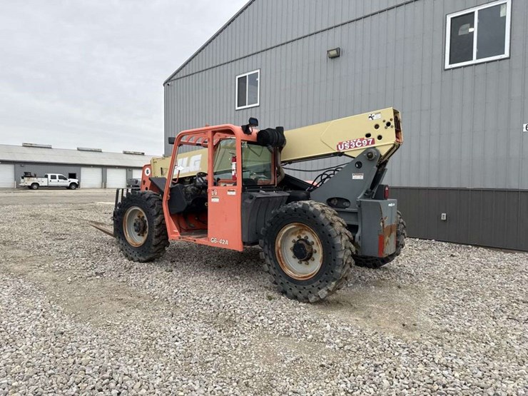 2007-jlg-g6-42a-image-3