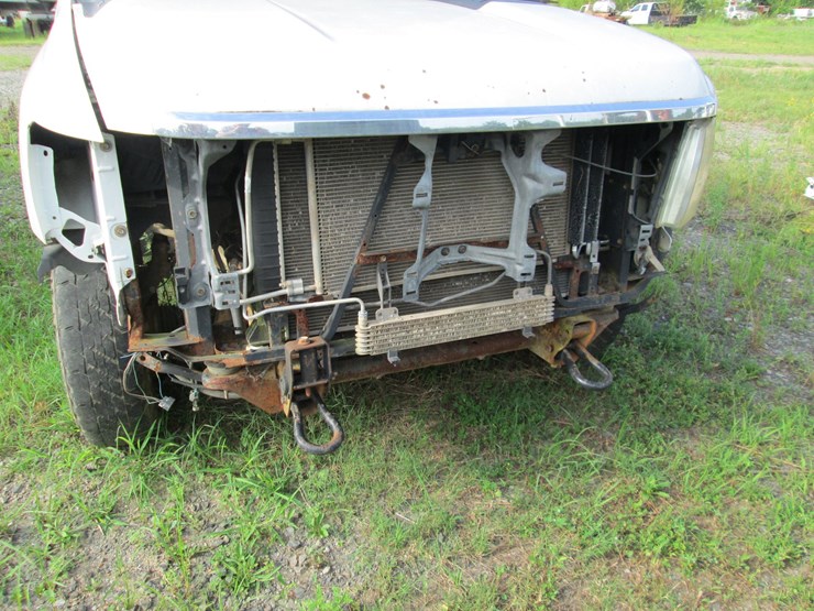 2013-gmc-2500hd-image-21