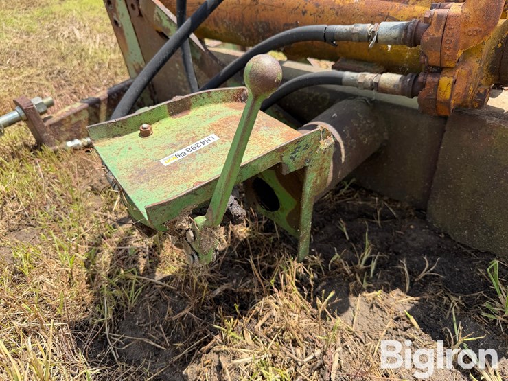 hydraulic-log-splitter-image-12