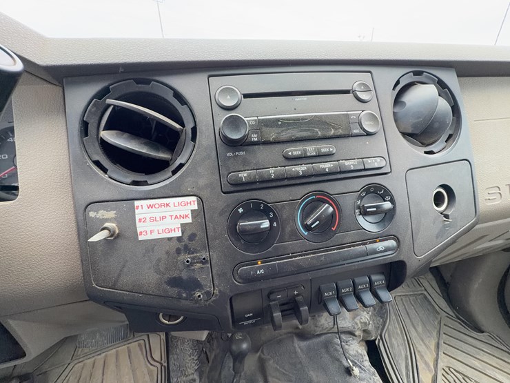 ford-service-truck-image-51