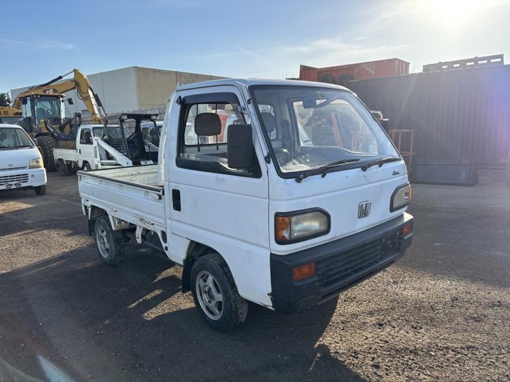 honda-ha4-acty-utility-truck-image-2