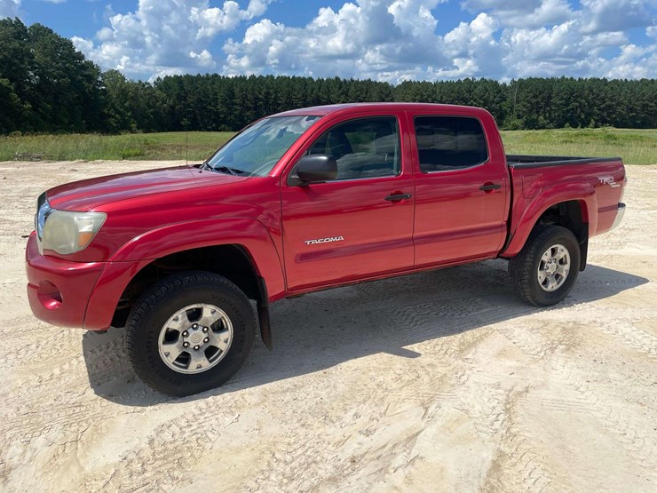 2009-toyota-tacoma-image-1