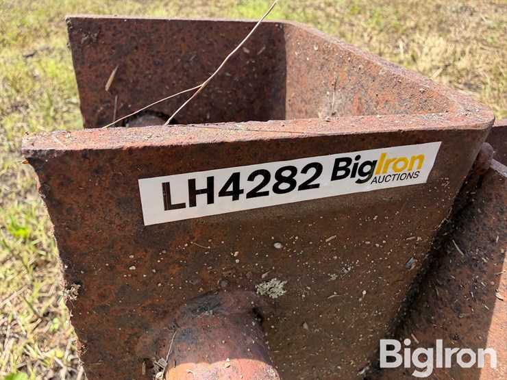 loader-bucket-adapter-image-19