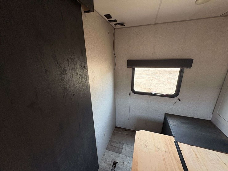 2022-kzrv-"sportsmen-se"-travel-trailer-image-28