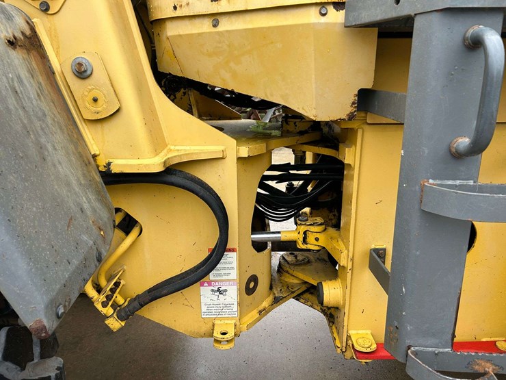 2003-komatsu-wa250-3mc-image-36