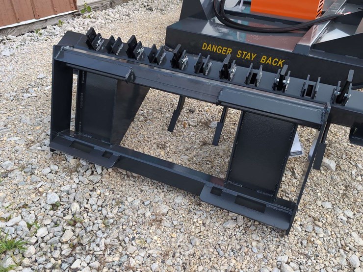 (1)-wolverine-skid-steer-ripper-rpr-12-72w-image-3