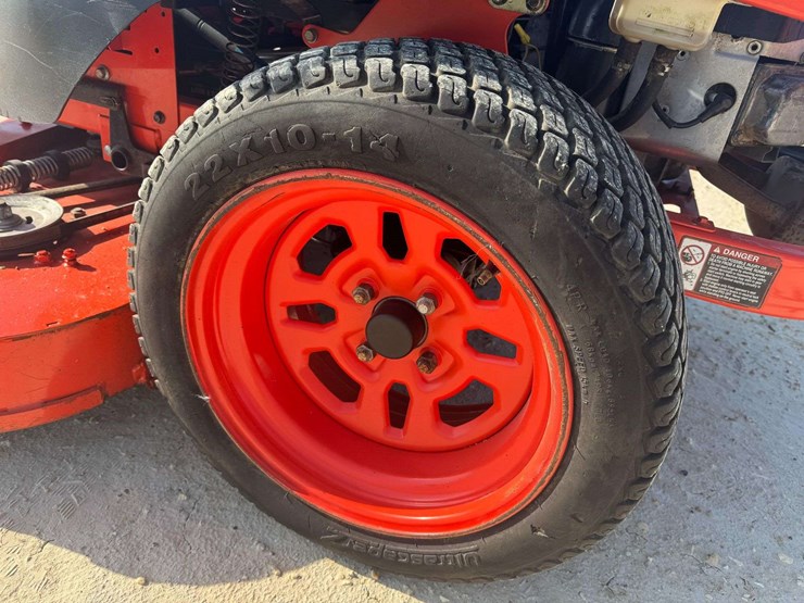 kubota-z125-54"-cut-zero-turn-lawn-mower-(199.3-hours)-image-21