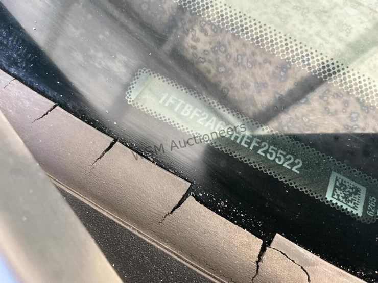 2017-ford-f250-image-16