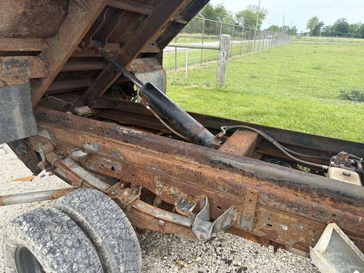 2005-ford-f350-image-6