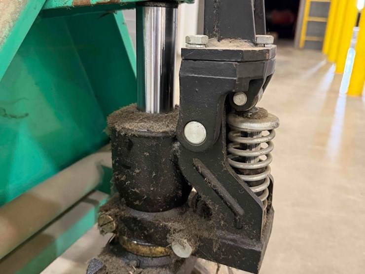 manual-pallet-jack-image-6