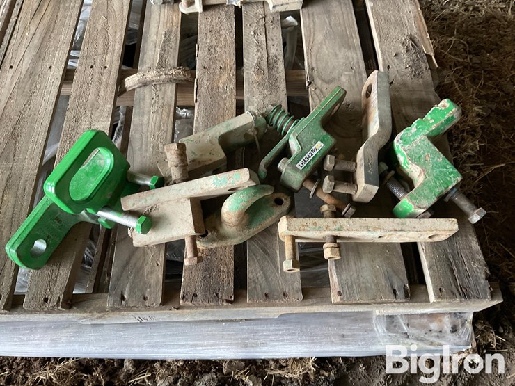 john-deere-drawbar-parts-image-1