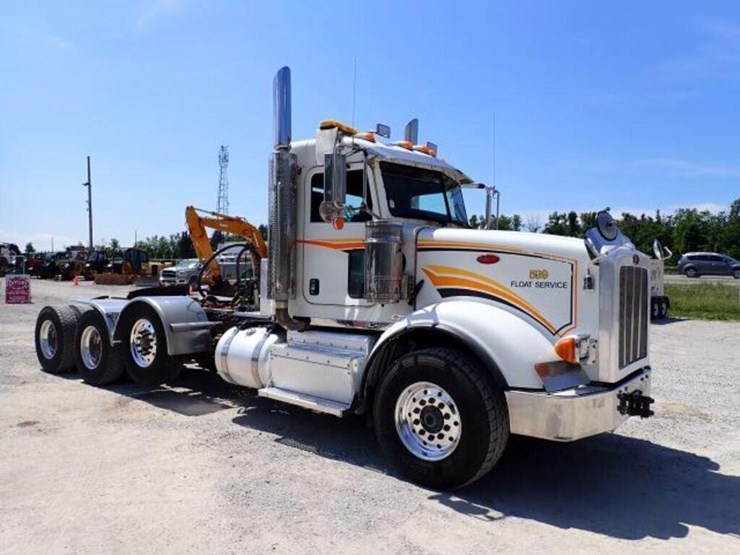 2013-peterbilt-367-image-3