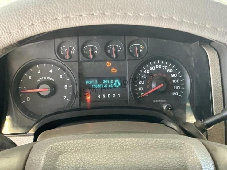 2010-ford-f150-image-18