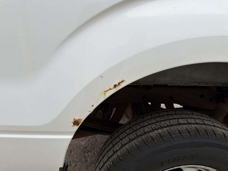 2010-ford-f-15-xl-image-21